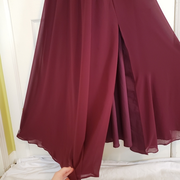 Burgundy Chiffon Beaded Slit Leg V-Neck Gown Dress - Picture 12 of 16